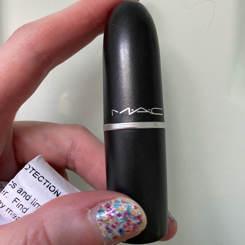 MAC Lipstick Tube hidden compartment